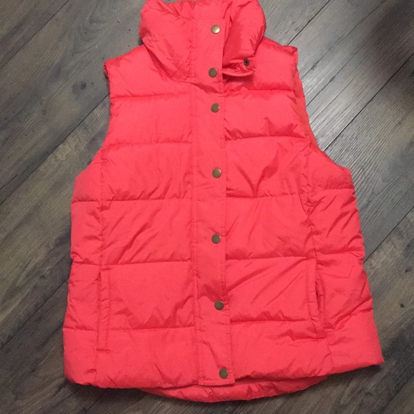 Old Navy Jackets & Blazers - 🌴 3/$15 Old Navy Puffy Vest with Fleece - Size L